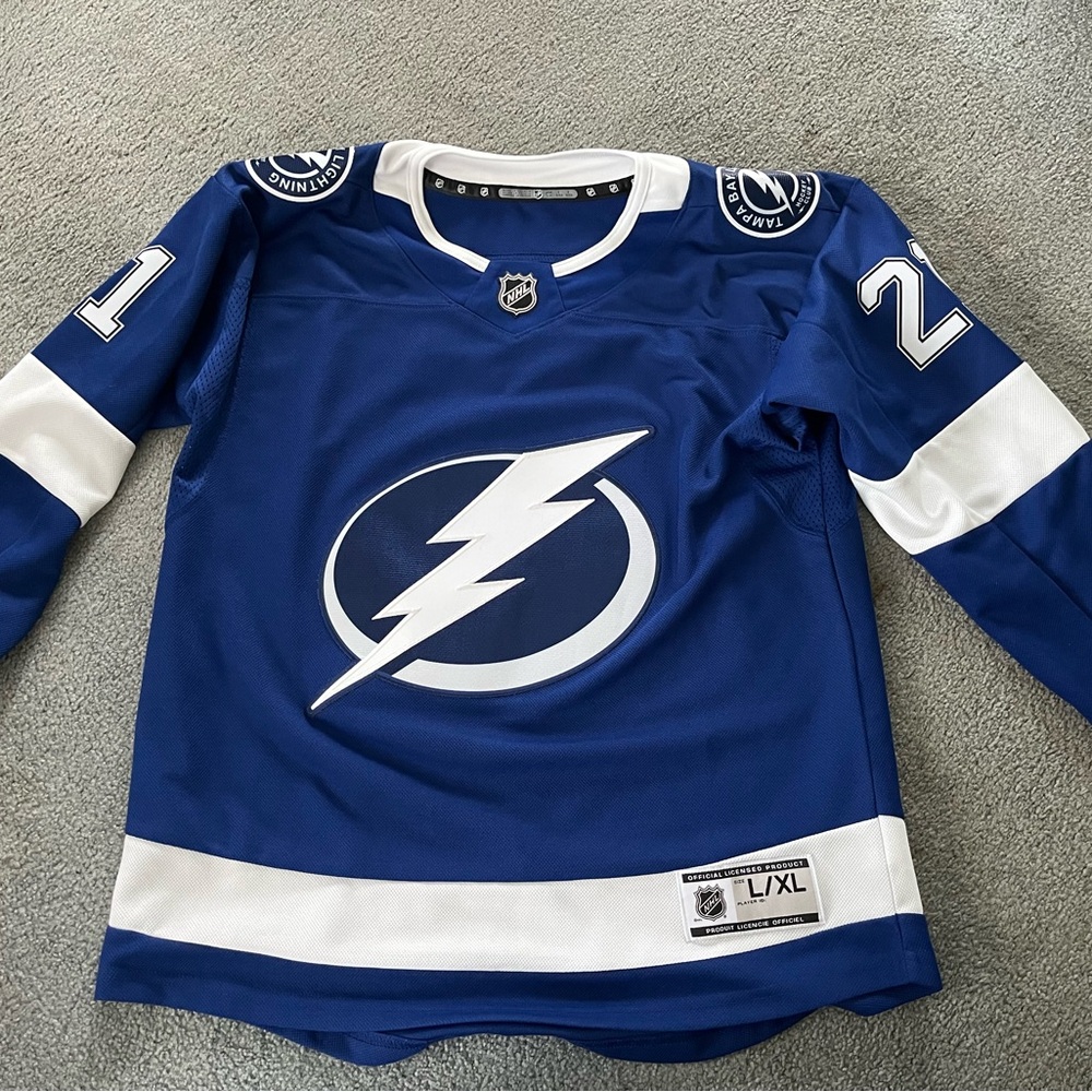 EUC Tampa Bay Lightning Hockey Youth Jersey Brayden Point #21